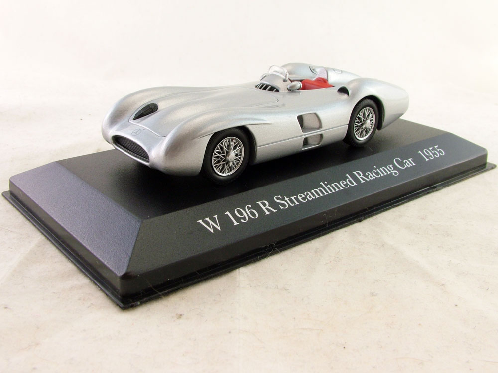 1:43 MERCEDES-BENZ W 196 R Streamlined Racing Car (1955), Mercedes-Benz Offizielle Modell-Sammlung 70, серебристый - MB070