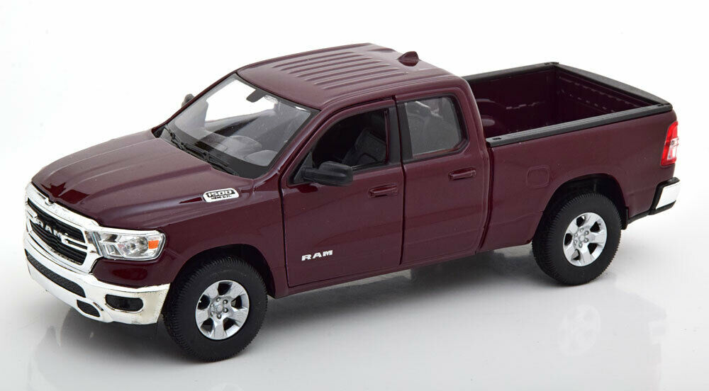 1:24 RAM 1500 (2019), dark red - 24104MR