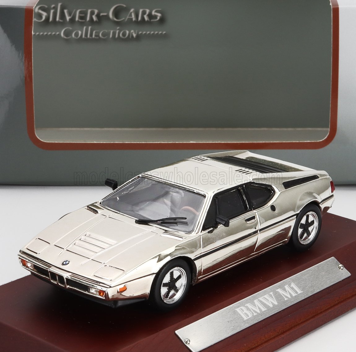 1:43 BMW M1 Coupe (1978), Chrome - ACH018-ABSIC104