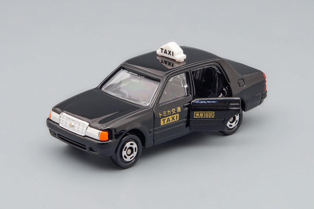 1:63 TOYOTA Crown Comfort Taxi, black - 746881
