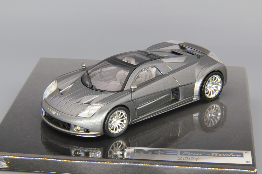 1:43 CHRYSLER ME 4.12 Four-Twelve (2004), gray metallic - 940022
