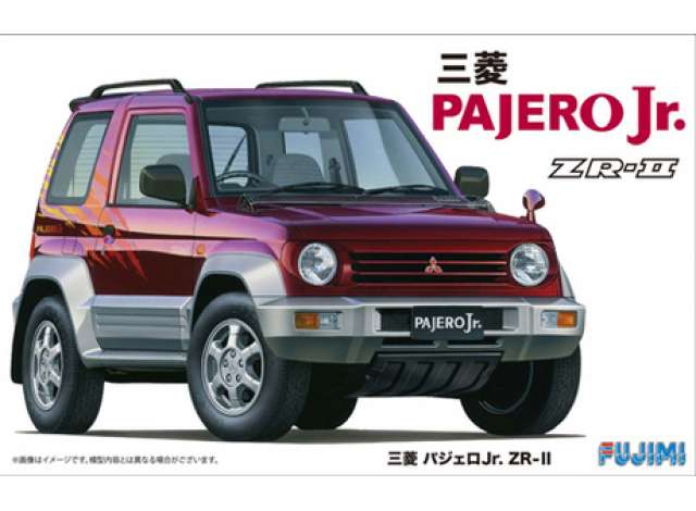1:24 Сборная модель Mitsubishi Pajero Jr ZR-II w/Window Frame Masking, - 039107