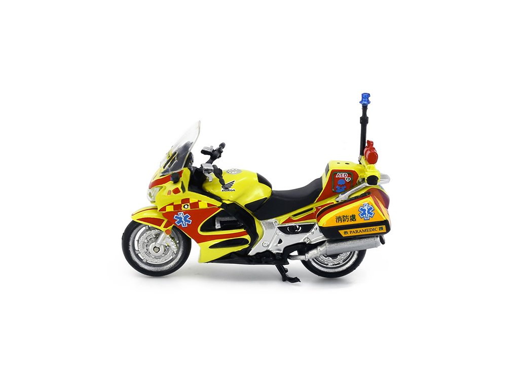 1:43 HONDA ST1300P EMAMC A600. yellow/orange - ATC43198