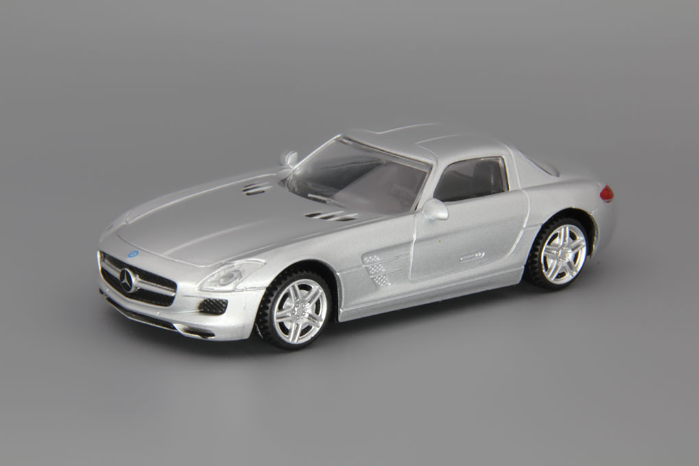 1:43 MERCEDES-BENZ SLS AMG, silver - 58100s