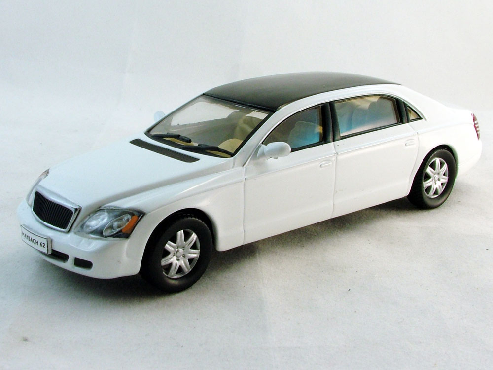 1:43 MAYBACH 62, Суперкары 78, белый - SUP078