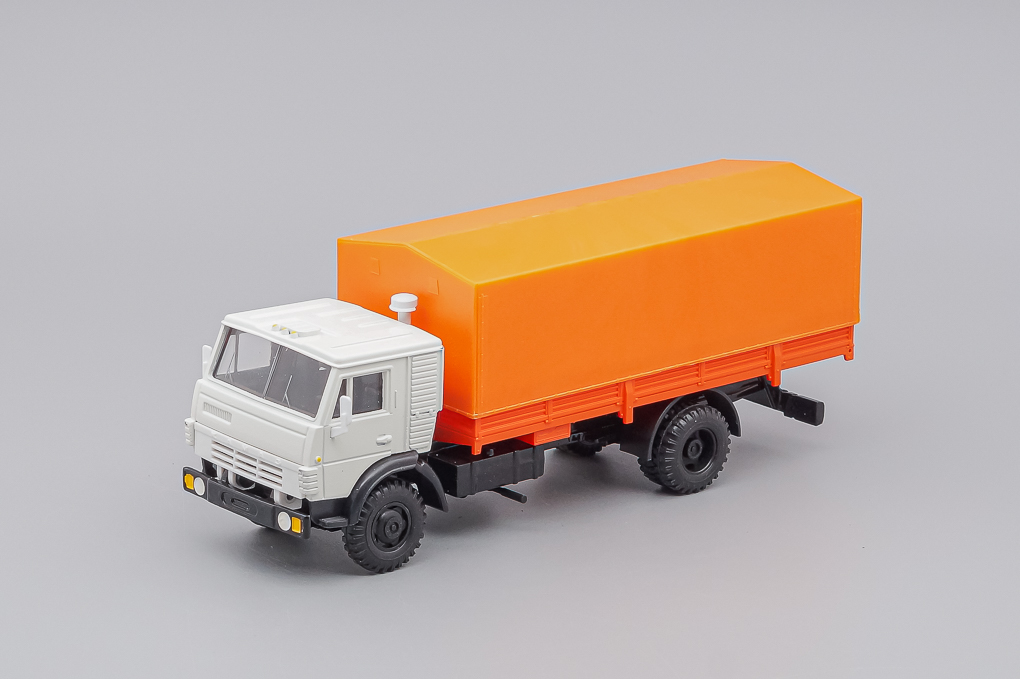 1:43 Камский 5325 бортовой с тентом, белый / оранжевый - ELK-1098