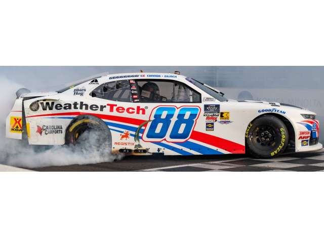 1:24 CHEVROLET #88 Connor Zilisch *Weathertech*, white/red/blue 2025 - W882523WRTZIPR