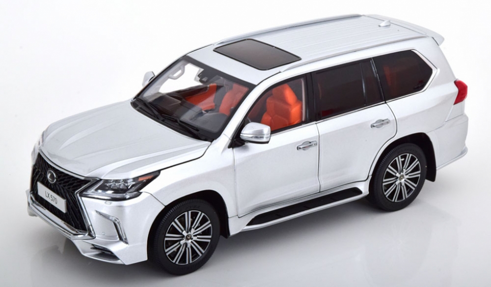 1:18 LEXUS Lx570 (2022), silver - LCD18010-Si