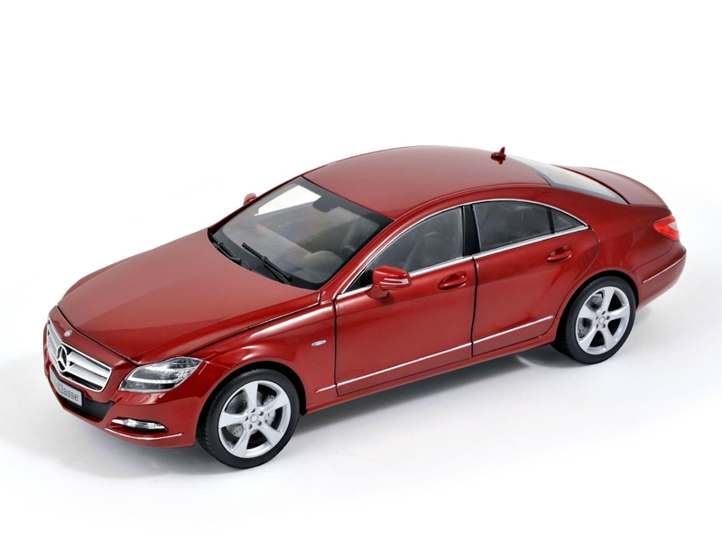 1:18 MERCEDES-BENZ CLS 350 C218 2010 красный мет. - 183556