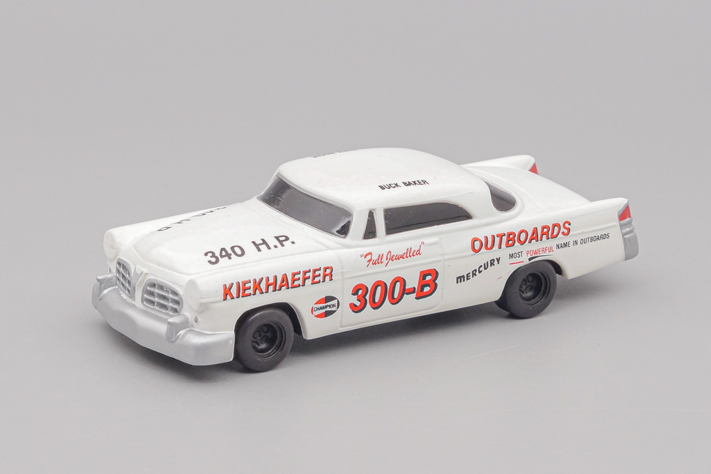 1:43 CHRYSLER 300 (1956) NASCAR, white - LOT01602
