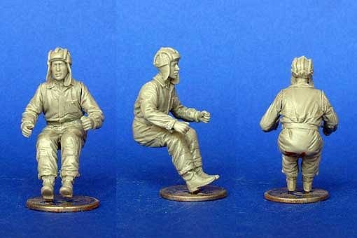 1:35 Советский танкист - MCF35012