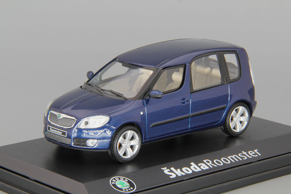 1:43 SKODA Roomster (2007), storm blue metallic - 007KC