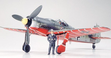 1:48 Сборная модель Немецкий высотный истребитель Focke Wulf Fw 190 D9 JV44 - 61081