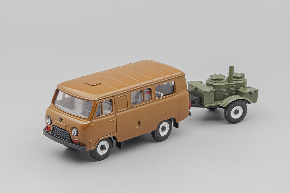 1:43 УАЗ 3962 хаки+ кухня, хаки / зеленый - 15834-07