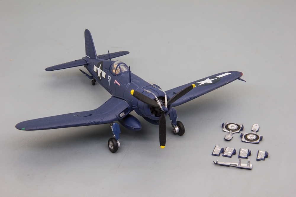 1:72 Палубный истребитель U.S. F4U-1D CORSAIR, Тихий океан, 1945 - 85428