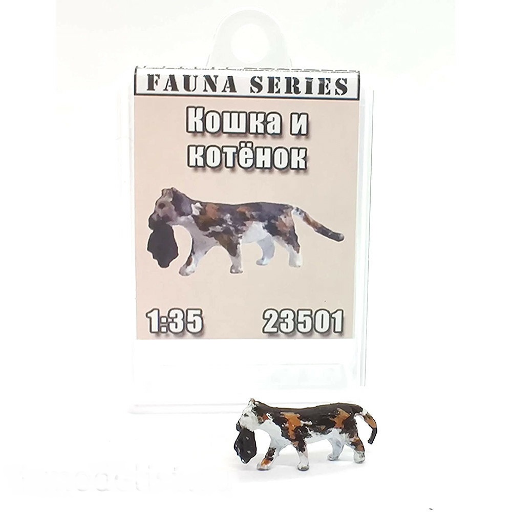 1:35 Кошка и котенок - MT23501