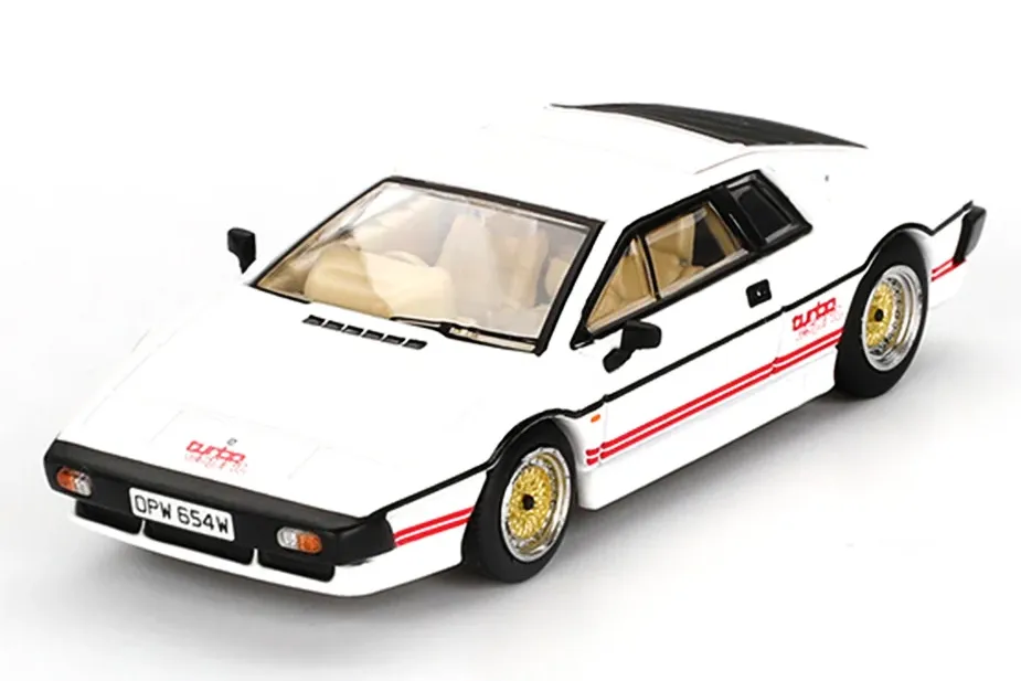 1:64 LOTUS Esprit Turbo (1981), white / golden Rims - MGT00907-007E
