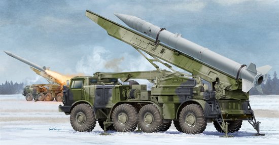 1:35 Сборная модель Ракетный комплекс  Russian 9P113 TEL w/9M21 Rocket of 9P52 Luna-M - 01025