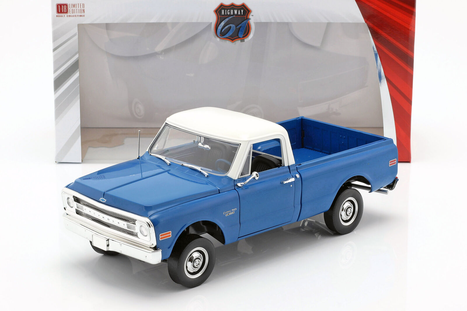 1:18 CHEVROLET C-10 with Lift Kit пикап (1970), Dark Blue Poly - HW18011