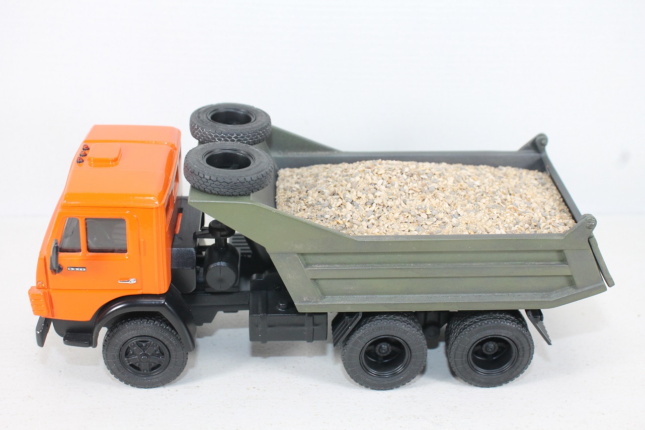 1:43 Груз для Камский-55111 (Элекон) щебень известняковый - GK122