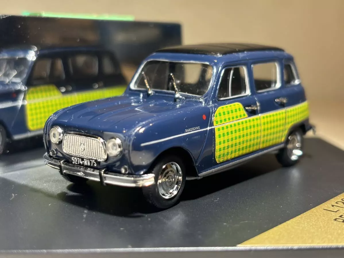 1:43 RENAULT R4L Parisian (1965), темно-синий - L129B