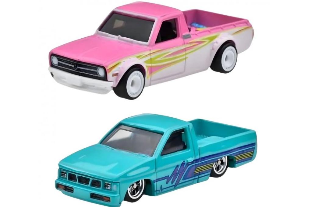 1:64 Набор : DATSUN Sunny Truck (1975) pink +  NISSAN D21 (1993, turquoise - HRR78-HBL96