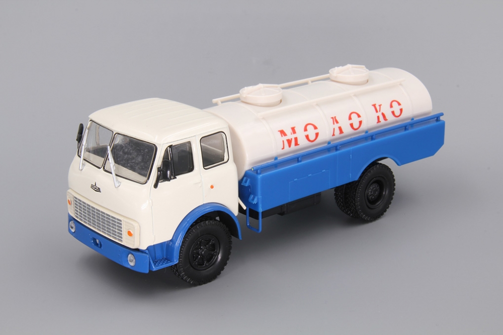 1:43 Минский-5334 АЦПТ-5,6 Молоко, белый / синий - H971
