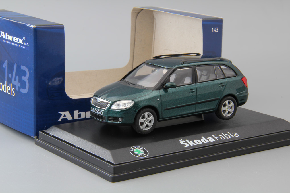 1:43 SKODA Fabia II Combi (2008), amazonian green met. - 009HN