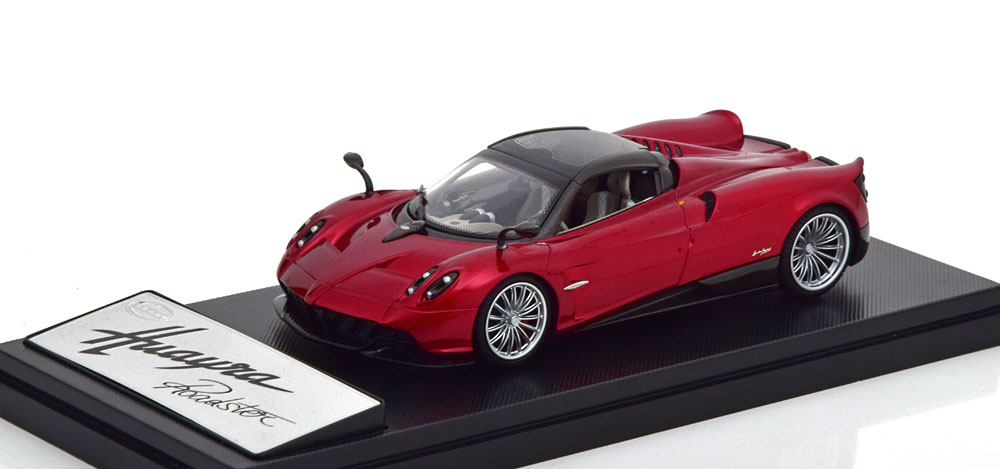 1:43 PAGANI Huayra Roadster, red metallic - LCD43003RE-X1