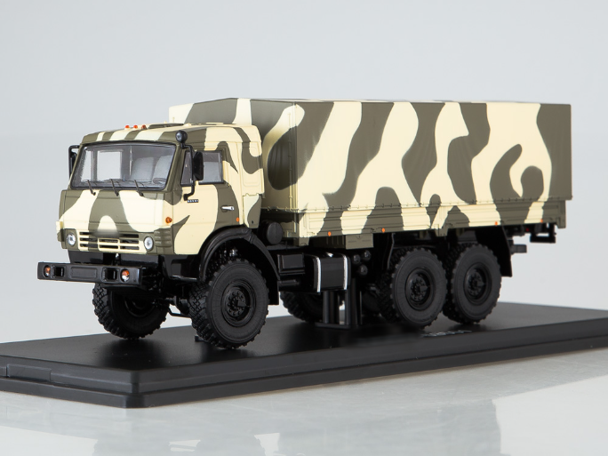 1:43 Камский грузовик 53501 Мустанг, камуфляж лесной - SSM1303