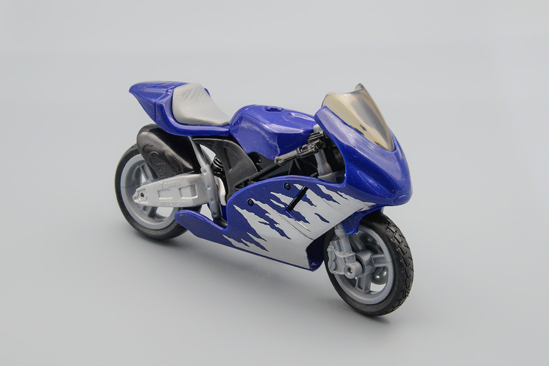 1:18 мотоцикл супербайк , синий - 10642-4