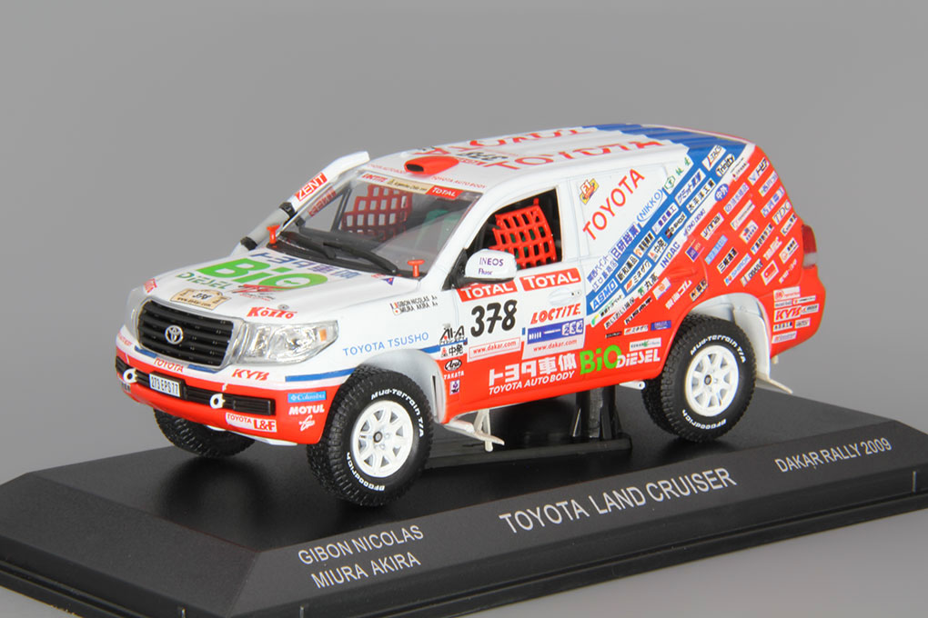 1:43 TOYOTA Land Cruiser 200 #378 Dakar Gibon - Miura (2009), white / red - 800357