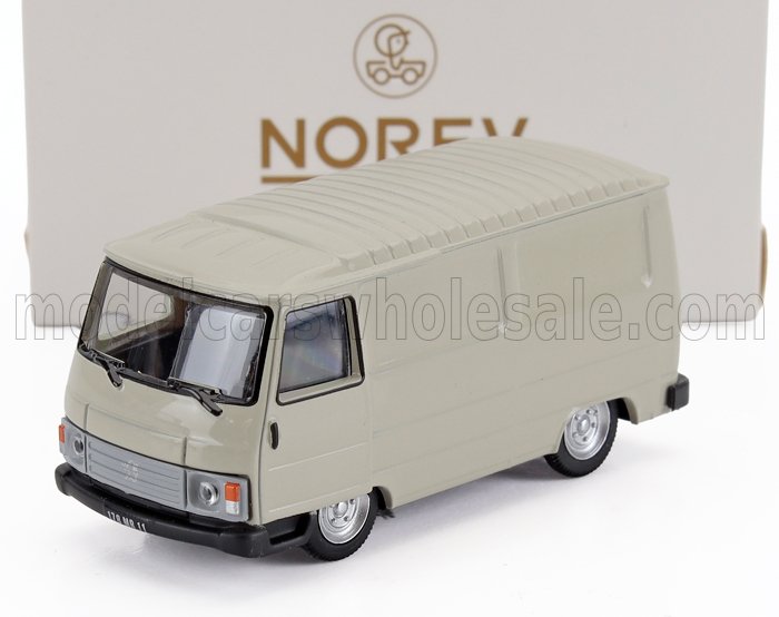 1:87 PEUGEOT J9 Van (1981), white - 472113