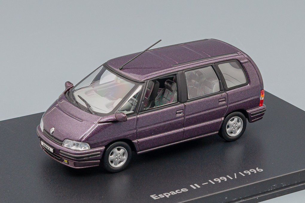 1:43 RENAULT Espace II (1991-1996), amethyste metallic - 2284-X1