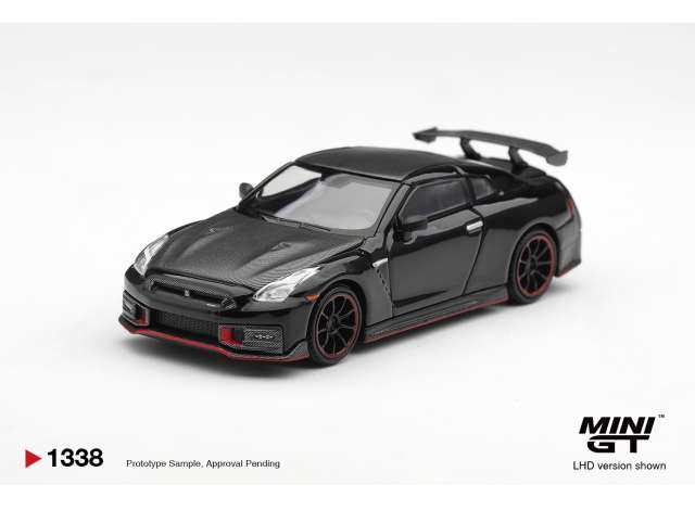 1:64 NISSAN GT-R R35 Nismo (2024), black - MGT01338-BL