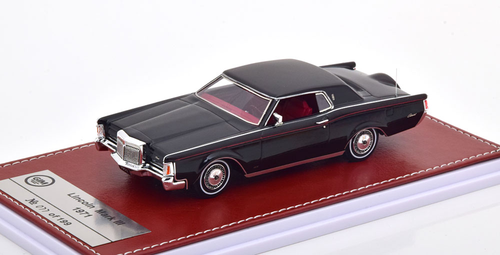 1:43 LINCOLN Mark III (1971), schwarz - GIM010D