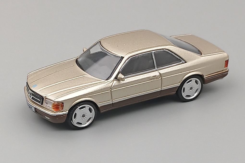 1:64 MERCEDES-BENZ 500 SEC (C126), champagne - LL-010-52