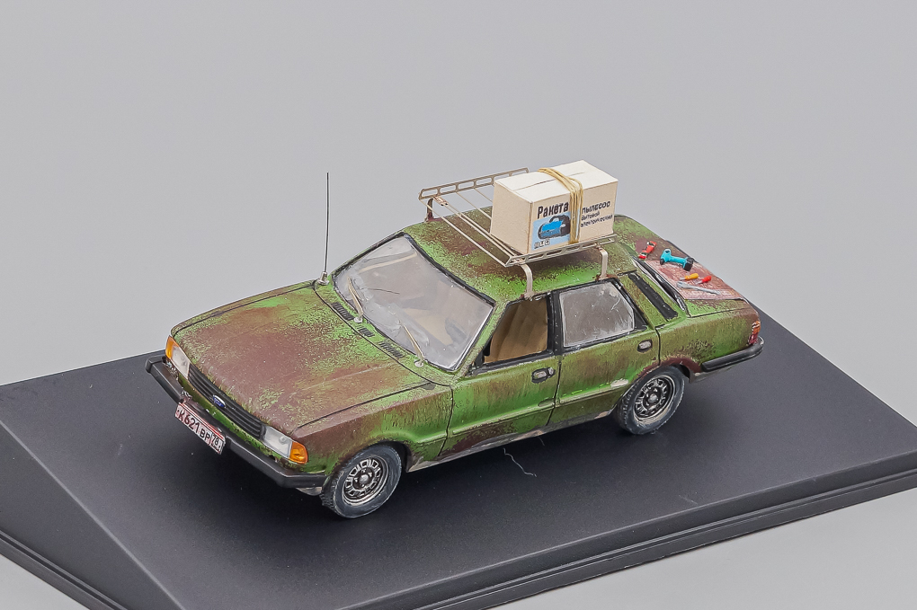 1:43 FORD Taunus Mk III, зеленый - LD175