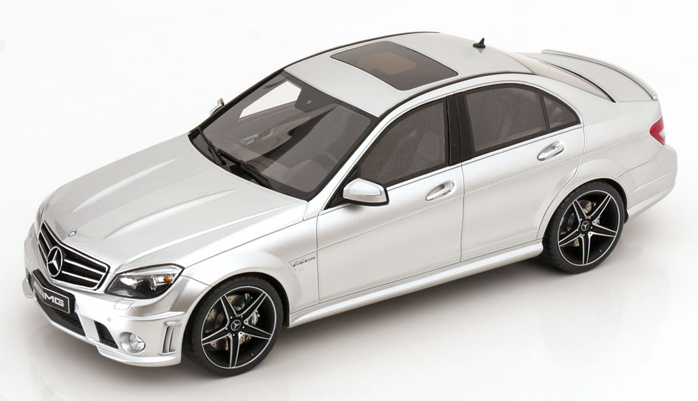 1:18 MERCEDES-BENZ C63 AMG (2008), silver-metallic - GT462