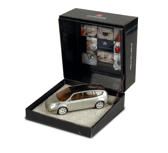 1:43 CITROEN C-Airlounge Concept Car (2004), silver - 155599-X1