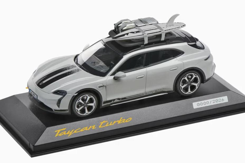 1:43 PORSCHE TAYCAN Turbo Cross Turismo (J1.2) AHEAD (2026), grey - WAP0208100TTCT