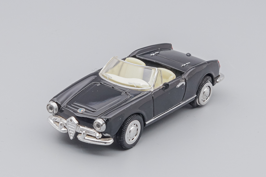 1:43 ALFA ROMEO Giulietta Spider 1600CC (1962), Oldtimer Collection , black - NR016