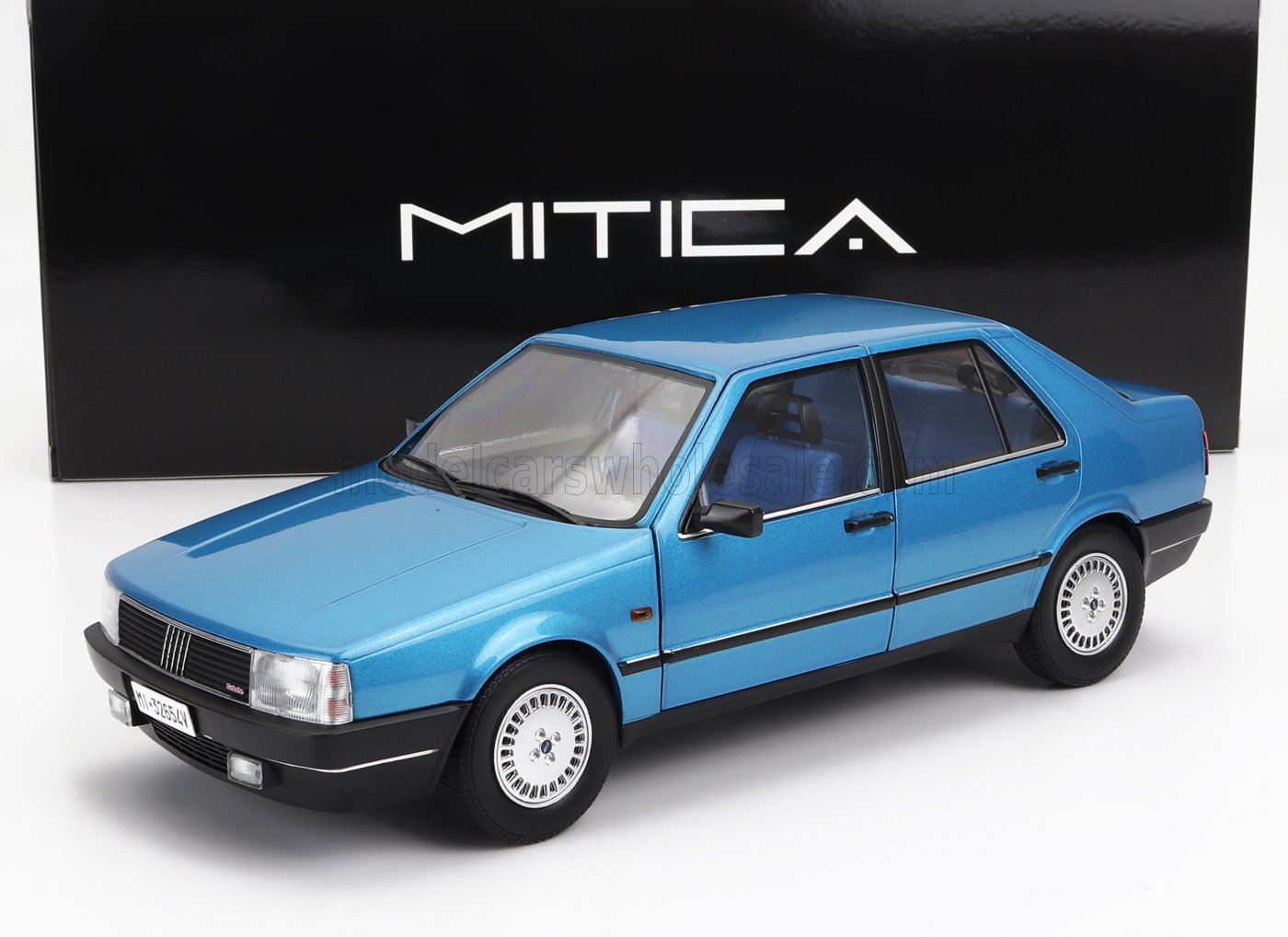 1:18 FIAT Croma 2.0 Turbo Ie (1985), Blue Dry 432 - 201002-D