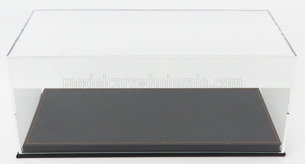 1:18 VETRINA DISPLAY BOX Base In Pelle Nera - Leather Base Black - Lungh.lenght Cm 31.7 X Largh.width Cm 15.9 X Alt.height Cm 12.9 (altezza Interna Interior Height Cm 11.3), Plastic Display - CK39711