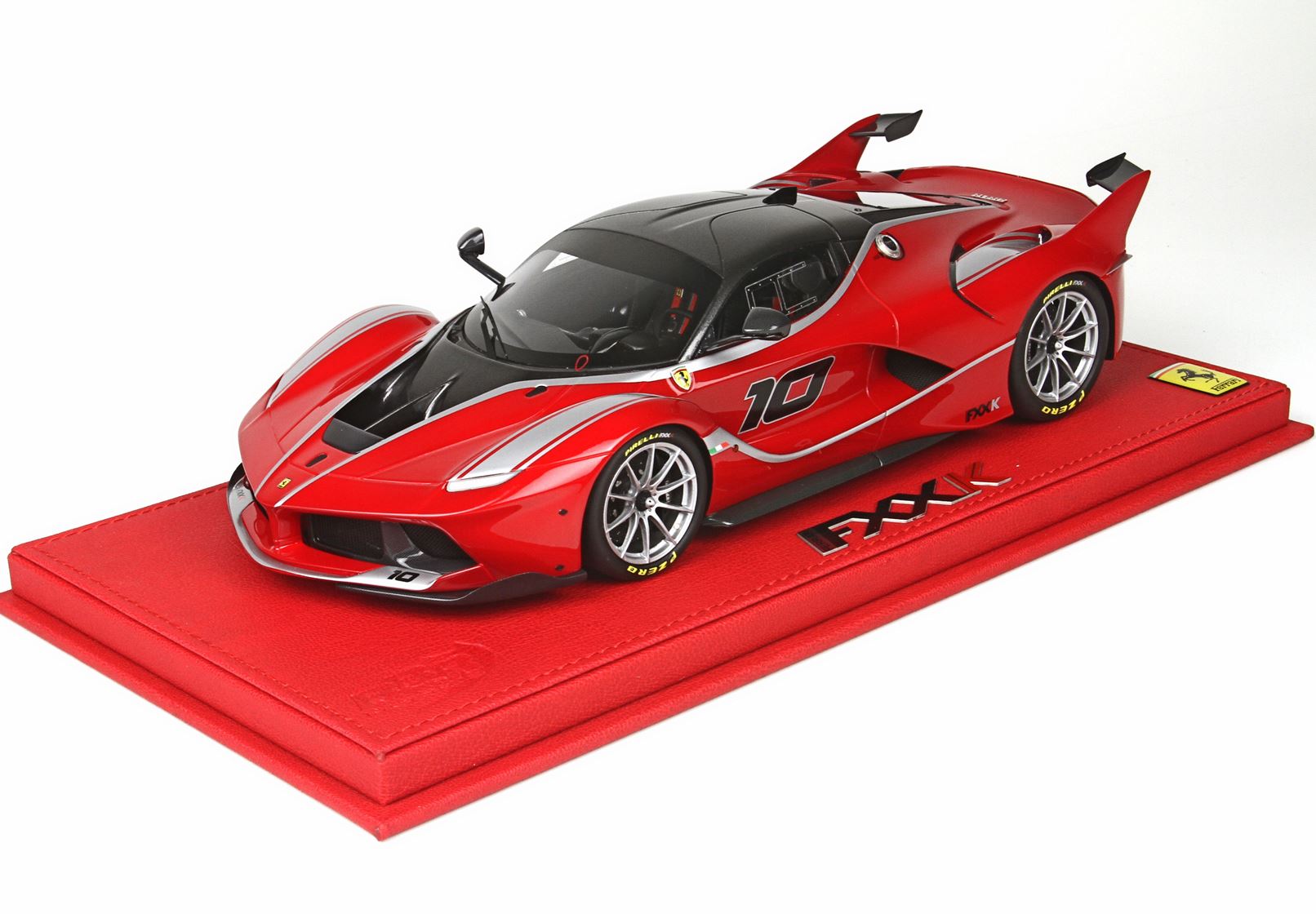 1:18 FERRARI FXX K 2014 Rosso Tristrato, red - P18104V-1