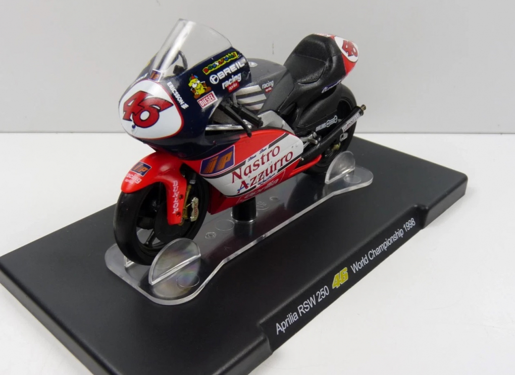 1:18 Aprilia RSW 250 #46 World Championship Valentino Rossi (1998) - AHVAL018