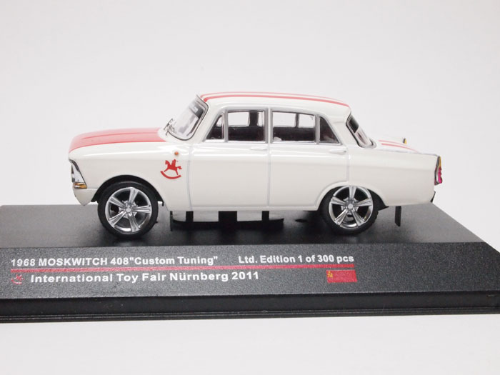 1:43 МОСКВИЧ 408 Custom Tuning 2011 Nurnberg Toy Fair Special - IST102N
