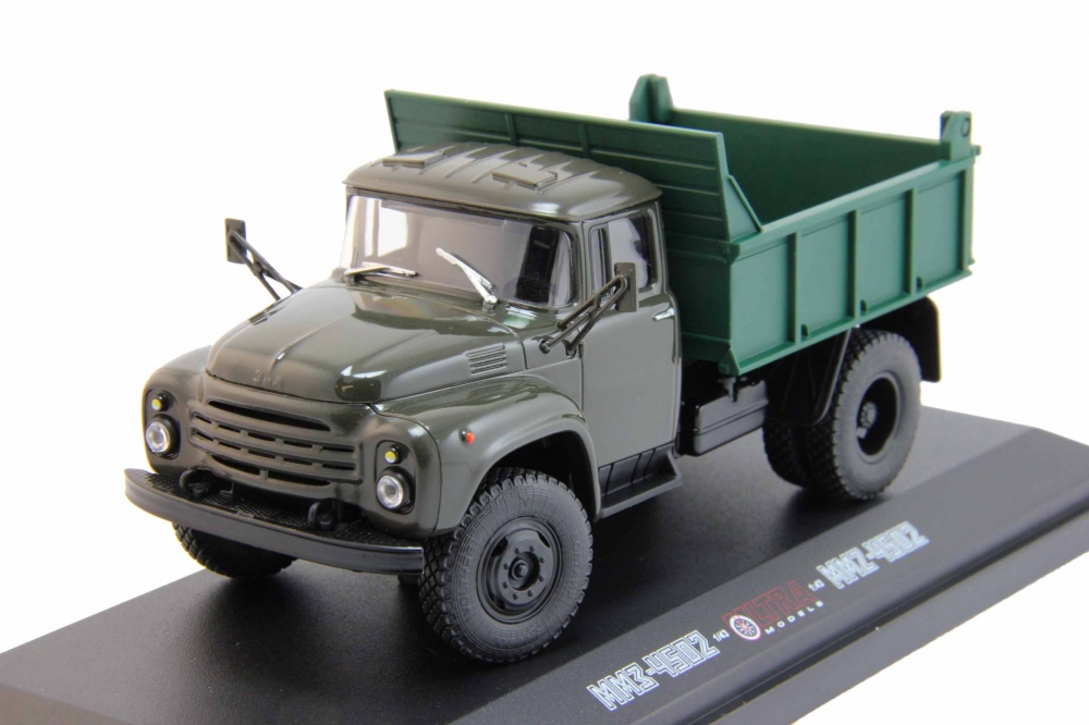 1:43 ММЗ 4502 (новая решетка), зеленый - A002