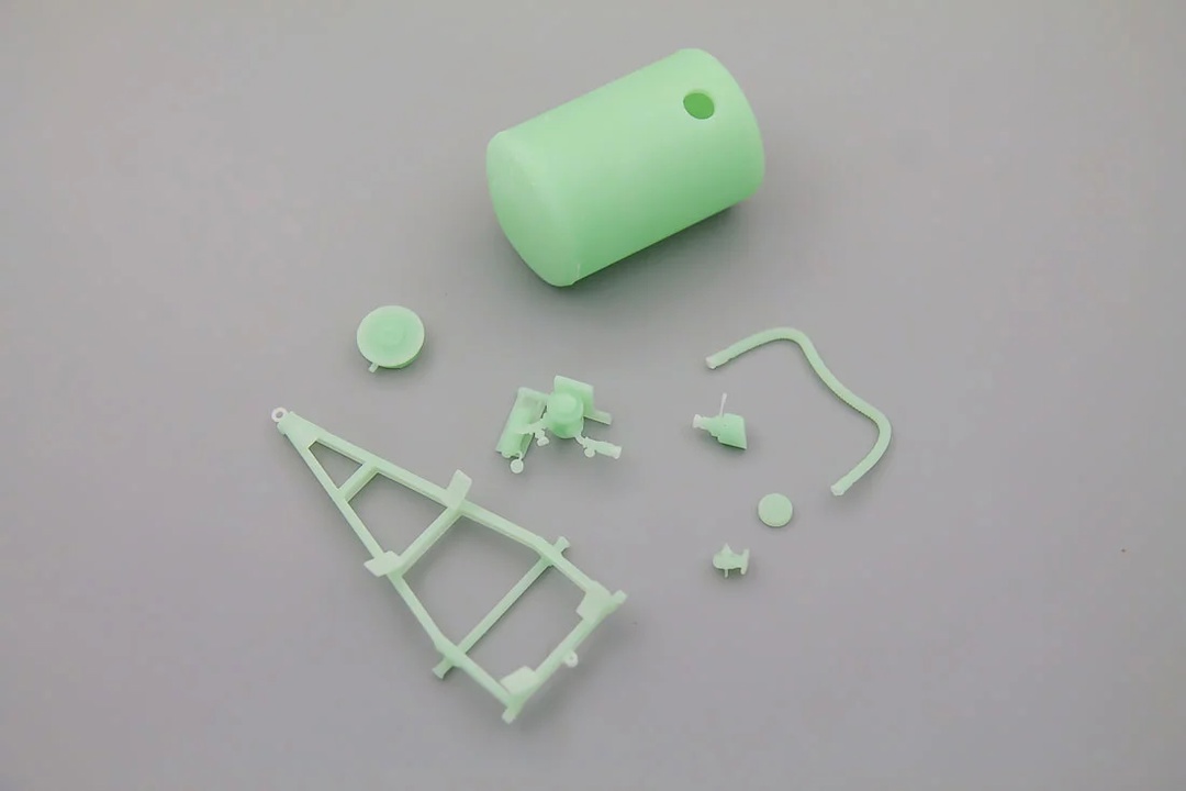 1:35 Сборная модель Бочка ЗЖВ 1.8 - LR-350016