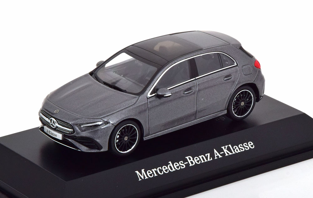 1:43 MERCEDES-BENZ A-Klasse, grey metallic - B66961046